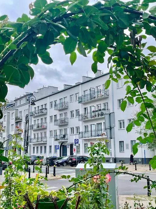 Amazing Apartment In Old Mokotow Warsaw