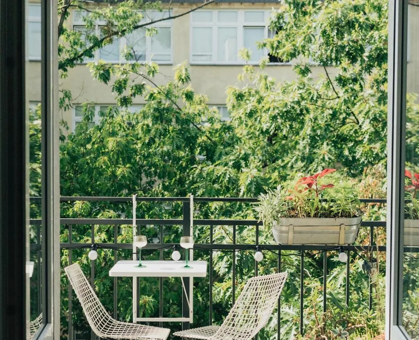 Amazing Apartment In Old Mokotow Warsaw